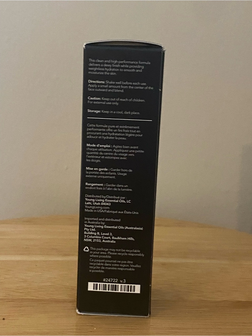 Young Living Savvy Minerals Liquid Foundation - Picture 2 of 4